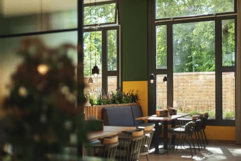 Holiday Inn - the niu Dwarf Berlin Schöneberg by IHG — photo 8