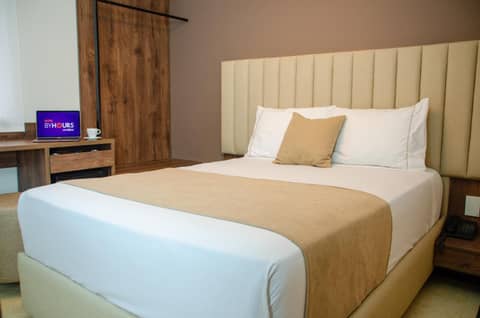 Hotel ByHours Las Américas — photo 9