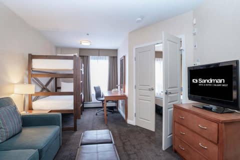 Sandman Hotel & Suites Calgary West — photo 8