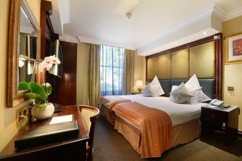 The Premier Notting Hill — hotel room