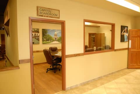 Wyndham Garden Hotel Austin — photo 2