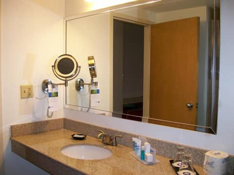 Wyndham Garden Hotel Austin — photo 5