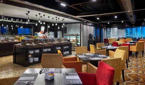 Pullman Kuala Lumpur City Centre Hotel & Residences — photo 5