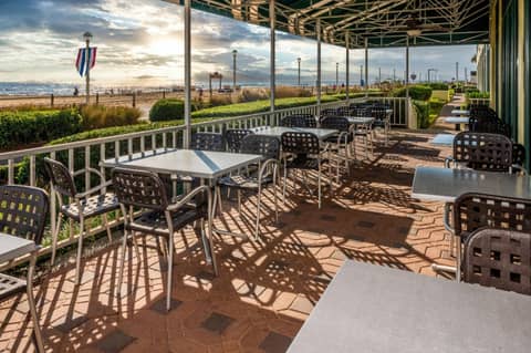 Holiday Inn Express & Suites VA Beach Oceanfront by IHG — photo 8