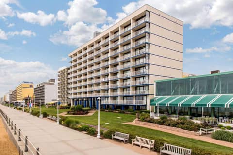 Coastal Hotel & Suites Virginia Beach - Oceanfront — photo 4