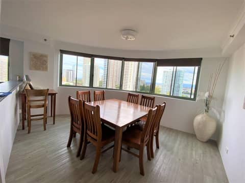 The Meriton Apartments on Main Beach — photo 6