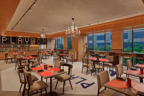 Moxy Mumbai Andheri West — dining