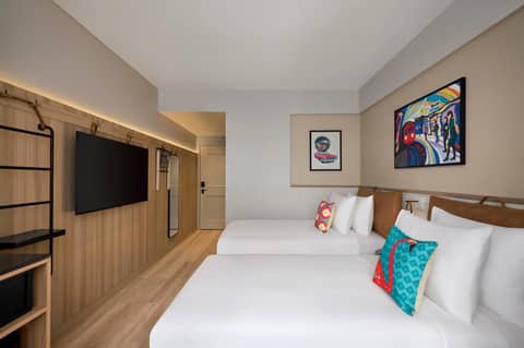Moxy Mumbai Andheri West — hotel room