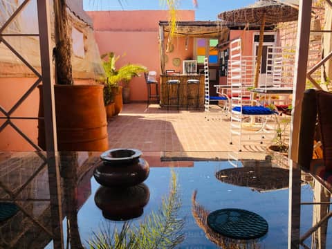 Riad DIHYA & Rooftop Pool — balance & terrace