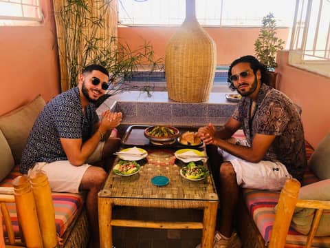 Riad DIHYA & Rooftop Pool — dining
