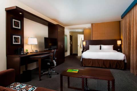 Courtyard par Marriott Montréal Centre-ville — photo 8
