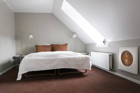 Savoy Hotel — hotel room