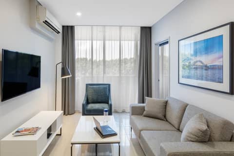 Meriton Suites Waterloo — photo 7