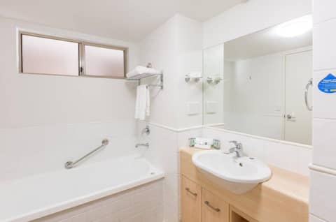 Hope Harbour Hotel Apartments — photo 4
