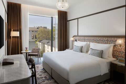 Stradom House Autograph Collection — hotel room