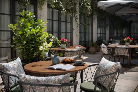 Stradom House Autograph Collection — balance & terrace