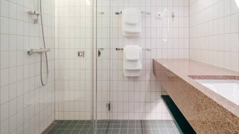 Quality Hotel The Weaver — photo 7