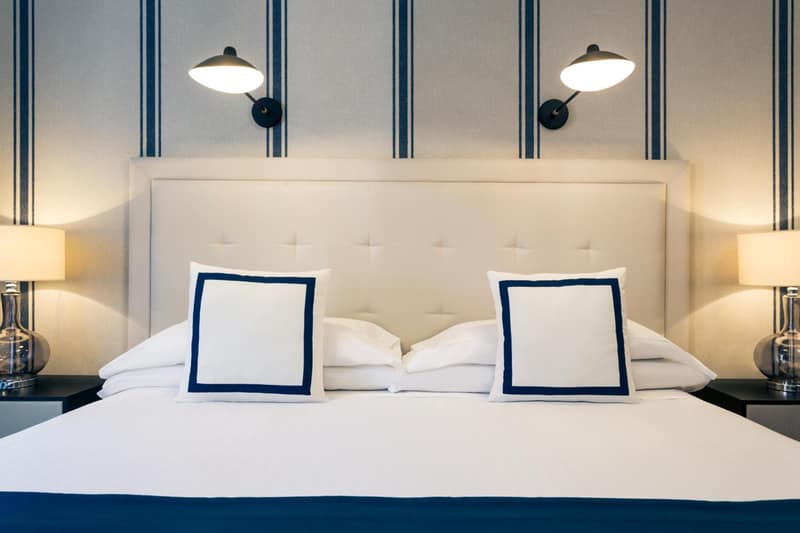 Hotel Mercure Jardines de Albia — bedroom