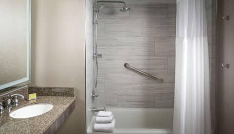 DoubleTree by Hilton Dallas Near the Galleria — photo 9