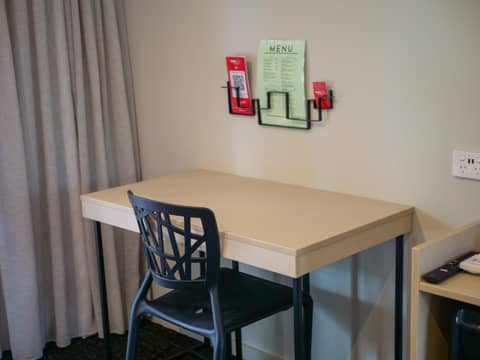 Nightcap at Hinterland Hotel Nerang — photo 4