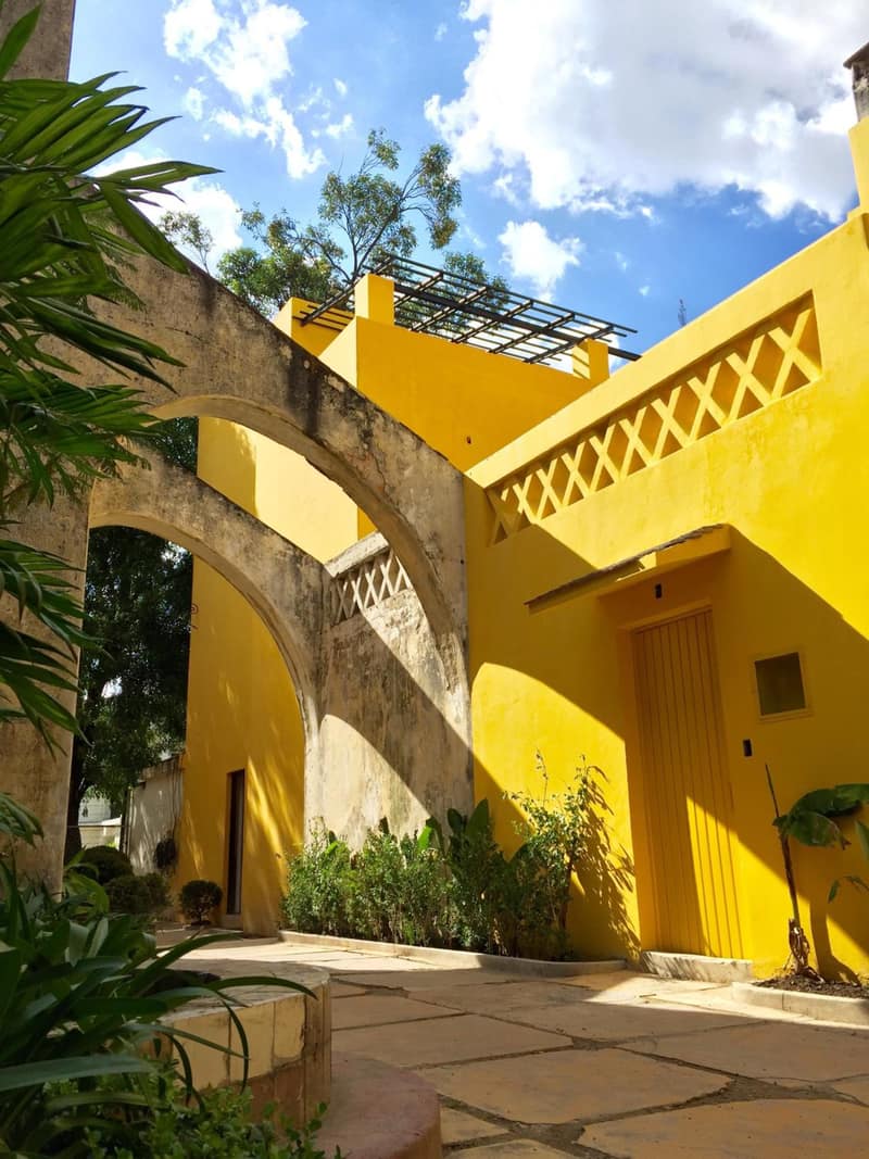 Bungalows Demetria — building