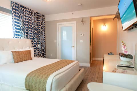 Oceanside Hotel and Suites — photo 4