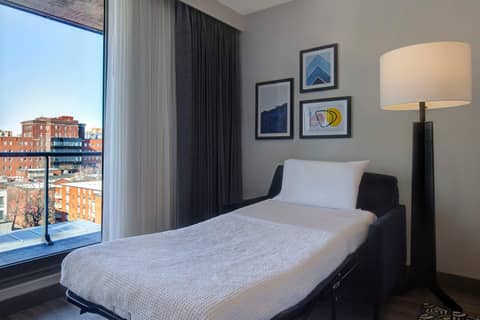 Hampton Inn Montreal Downtown, Qc — photo 2