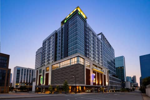 Holiday Inn & Suites Nashville Downtown - Broadway by IHG — photo 2