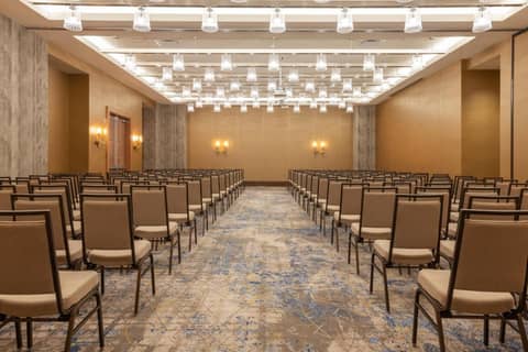 Holiday Inn & Suites Nashville Downtown - Broadway by IHG — photo 9