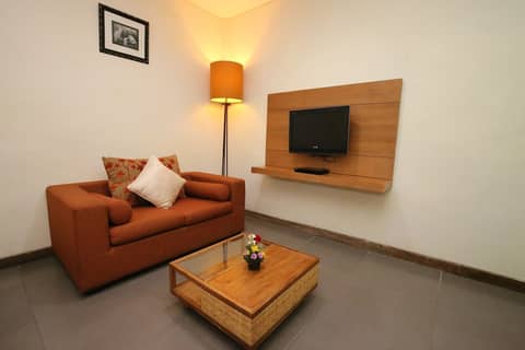 Pondok Sari Kuta — hotel room