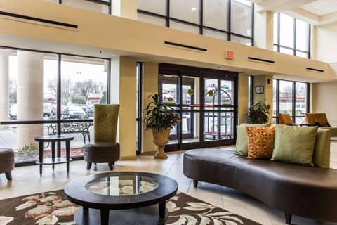 Red Lion Hotel Charlotte — photo 8