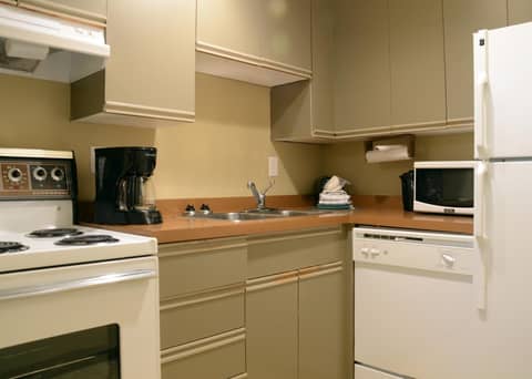 Rosellen Suites at Stanley Park — photo 7