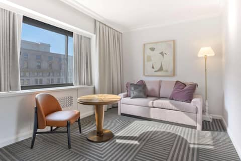 Capital Hilton — photo 2