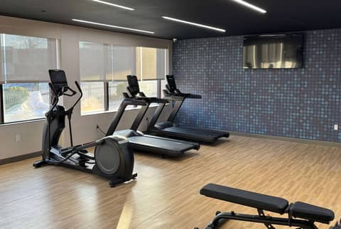 Holiday Inn Express And Suites Washington Dc Noma by IHG — photo 5