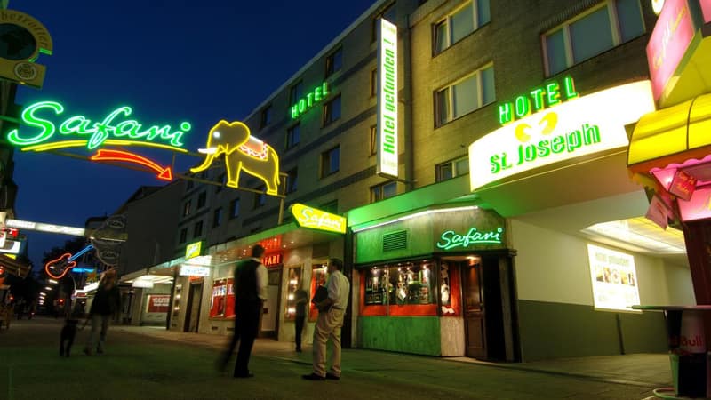 St.Joseph Hotel Hamburg - Reeperbahn St.Pauli Kiez — building