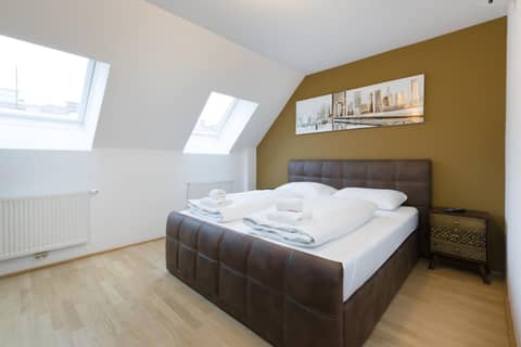 Vienna Stay Apartments Pezzl 1170 — hotel room