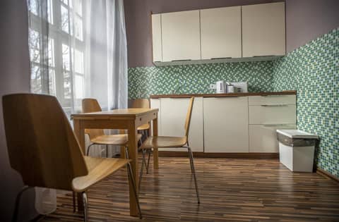 Mikołajska 5 Apartments — kitchen