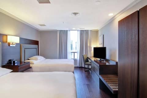 DoubleTree by Hilton Toronto Downtown — photo 5