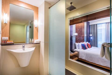Hotel Solo, Sukhumvit 2, Bangkok - SHA Extra Plus — photo 9