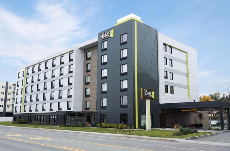 Home2 Suites By Hilton Quebec City — building