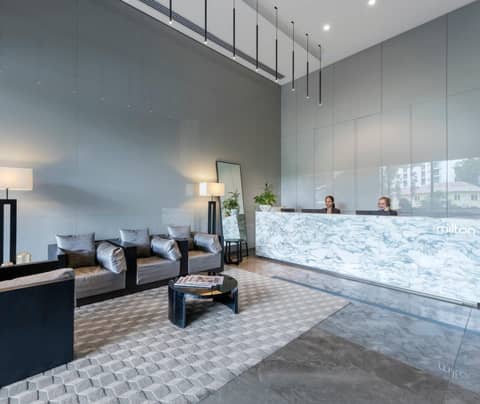 The Milton Brisbane — recepcion & lobby