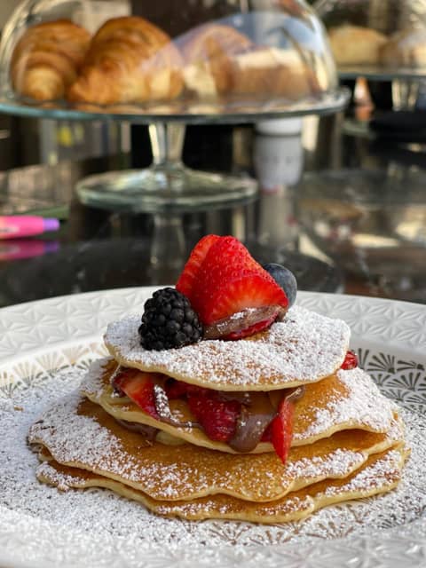 TenSuites - Adults Only — dining