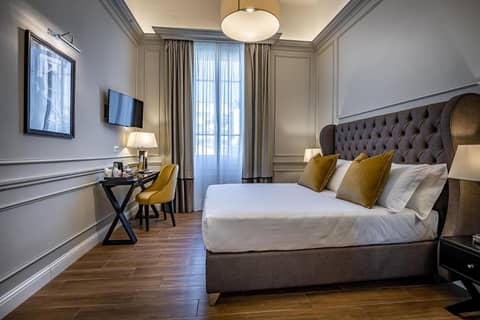 Hotel Ungherese — hotel room