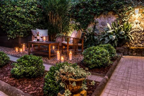 Hotel Ungherese — balance & terrace