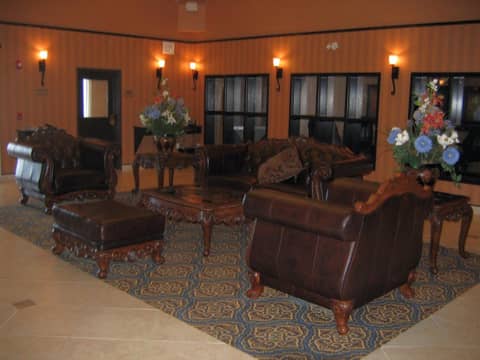 Holiday Inn Express Airport Calgary by IHG — photo 4