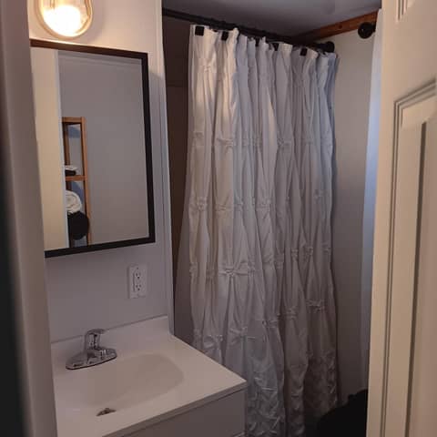 Aqua Lodges At Hurricane Hole Marina — photo 3
