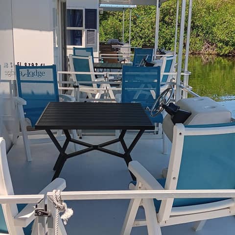 Aqua Lodges At Hurricane Hole Marina — photo 7