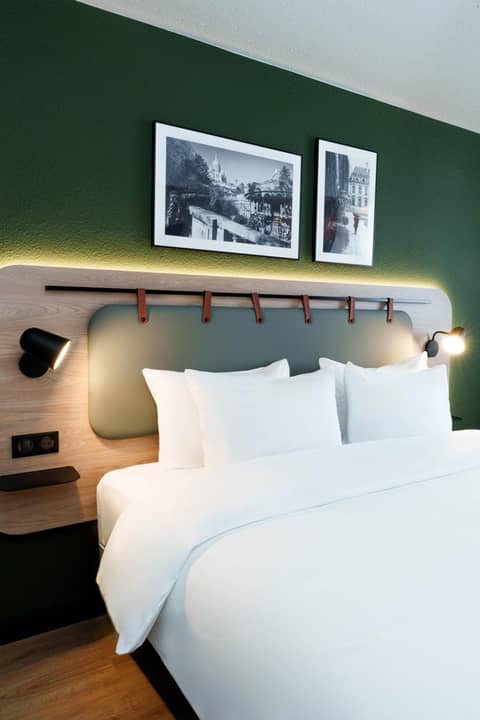 Campanile Prime Paris 19 - La Villette — hotel room