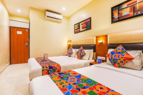 FabHotel Liwa International - Nr Mumbai International Airport — hotel room