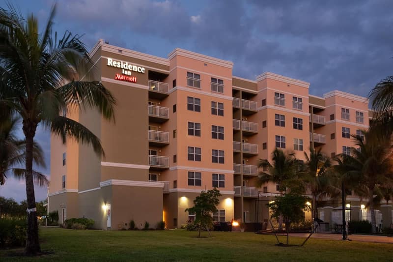 Residence Inn Fort Myers Sanibel — building
